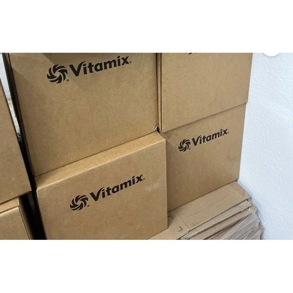 Vitamix Immersion Blender Bundle VM0219 625W Stainless Steel Whisk Chopper Jar